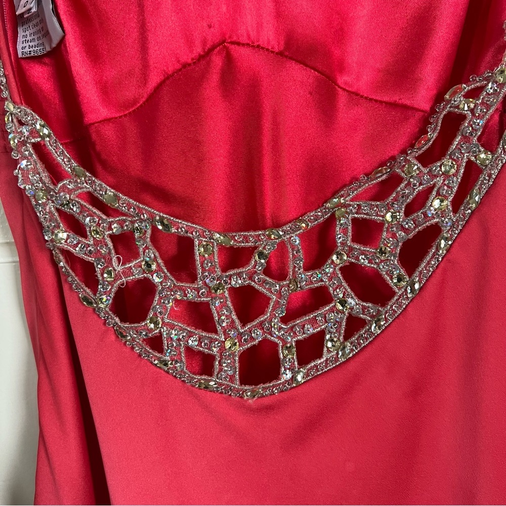 Backless Prom Dress - Picture 9 of 15